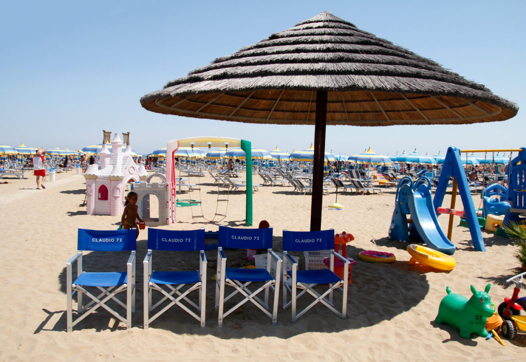 OFFERTA LUGLIO 2023  HOTEL PRIMAVERA RIMINI